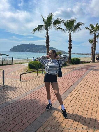 ameliablacker Nude Leaks Photo 17