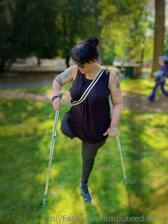amputeedarling amputeedarling