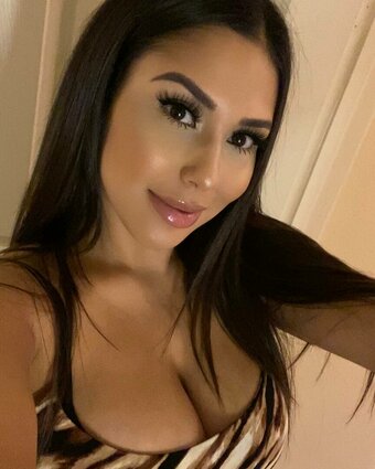 amydd / amy_dlv / amycdlv Nude Leaks OnlyFans Photo 14