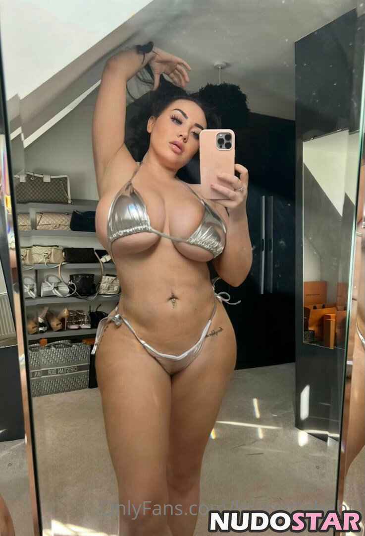 amysophia  brunettebabiii  moreamy_ Nude Leaks OnlyFans Photo 14 -  NudoStar