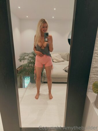 amythebuilder Nude Leaks Photo 12