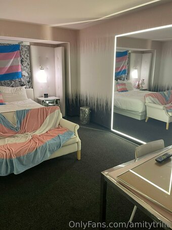 amythrill Nude Leaks Photo 9