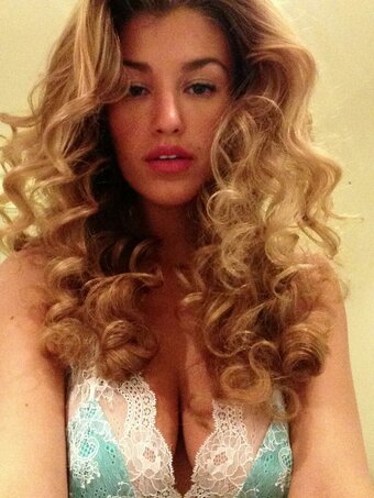 AmyWillerton AmyWillerton