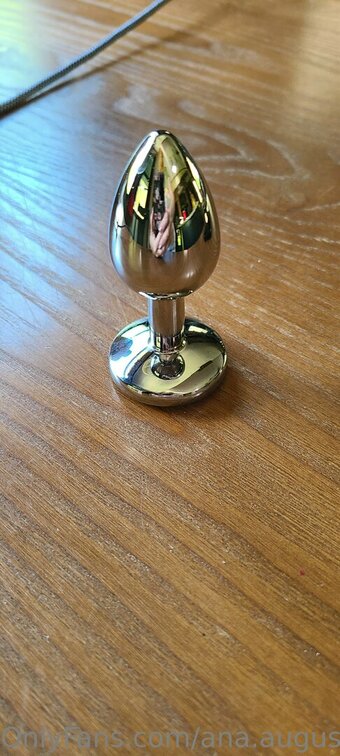 ana.augustine Nude Leaks Photo 4