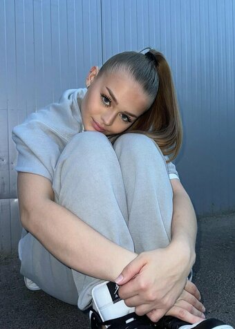 Ana Beregoi Nude Leaks Photo 7