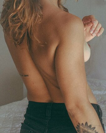 Ana E. / of.anae Nude Leaks OnlyFans Photo 5