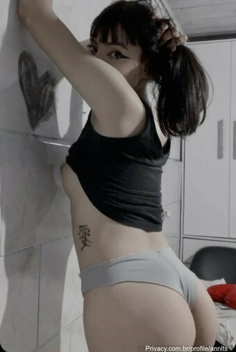 ana.ltcx / aninhafranjuda / annlts / priv.kur0mi Nude Leaks Photo 14