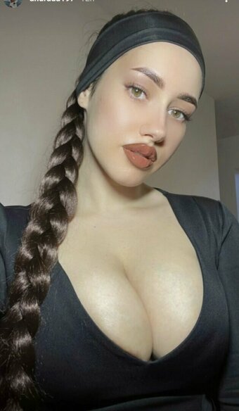 Andrada Bogdan / andrada197 Nude Leaks Photo 6