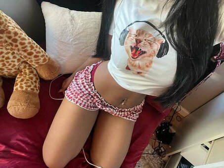 andreaaa.abraham / andrea / anniecatkingdom / fancyandrea777 / https: Nude Leaks Photo 18