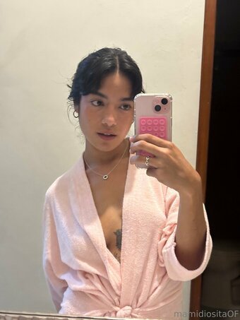 andrearuffian Nude Leaks Photo 5