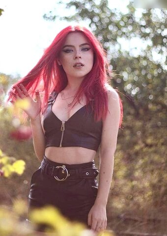 Andreea Munteanu Nude Leaks Photo 27