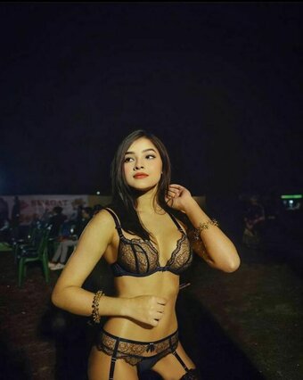 Andrila Model / andrilaaa._ Nude Leaks Photo 3