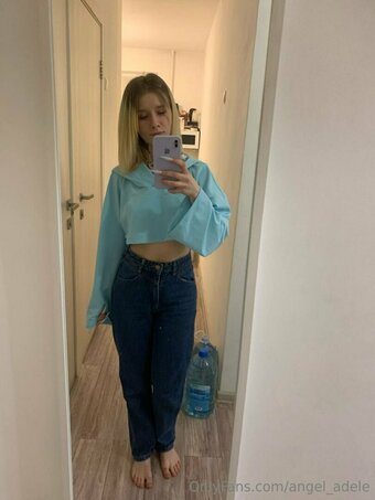 angel_adele Nude Leaks Photo 1