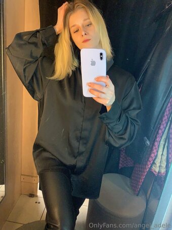 angel_adele Nude Leaks Photo 9