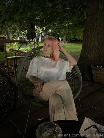 angel_adele Nude Leaks Photo 22