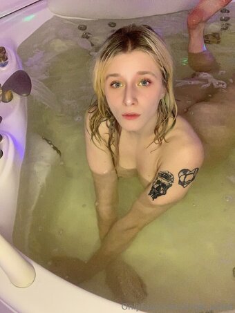 angel_adele Nude Leaks Photo 26