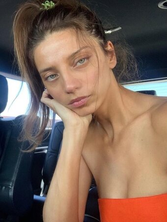 Angela Sarafyan