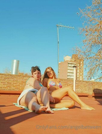 angelbetween Nude Leaks Photo 19