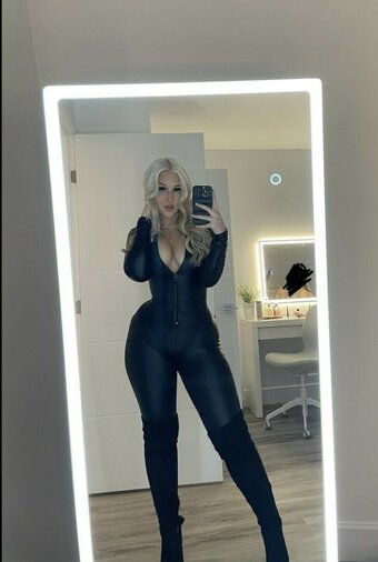 angellbunnyy / florencepayette Nude Leaks OnlyFans Photo 2