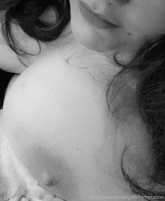 angeloftemptation Nude Leaks Photo 10