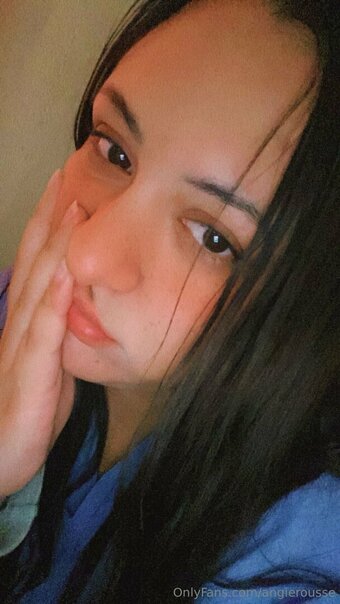 angierousse Nude Leaks Photo 29