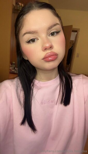 anicka.holcicka Nude Leaks Photo 2