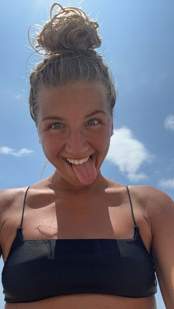 Aniela Leon / anielaleon Nude Leaks Photo 13