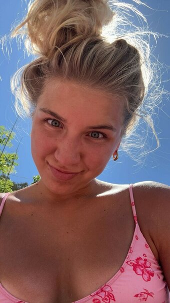 Aniela Leon / anielaleon Nude Leaks Photo 21