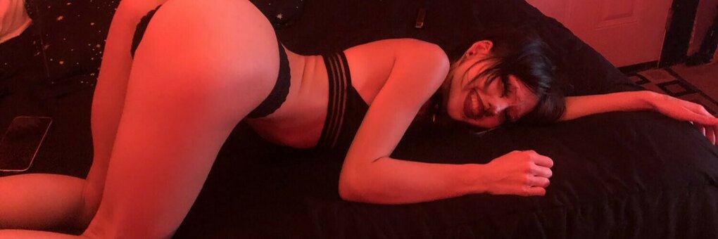 Aniyah / gothbimboo / imaniyahhh Nude Leaks OnlyFans Photo 2