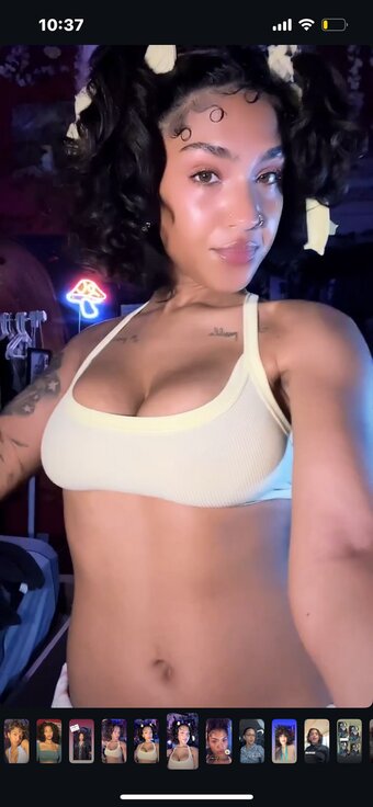 Aniyahalbino Aniyahalbino