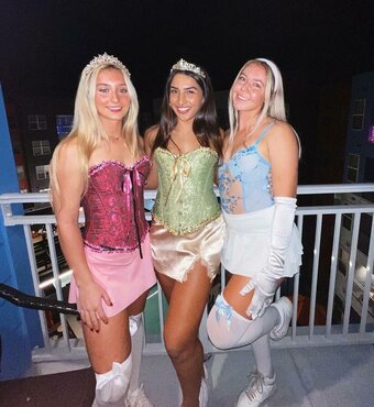 Anna DeLeon / Annadeleonn Nude Leaks Photo 15