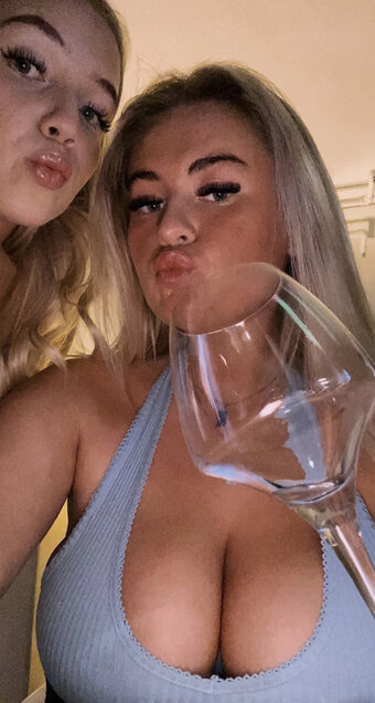 Anna K / annaa19 / annak_official Nude Leaks OnlyFans Photo 25