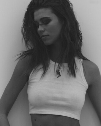 Anna Liuzzo Nude Leaks Photo 4