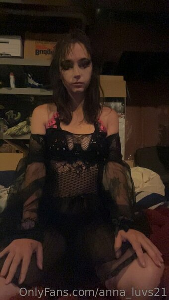 anna_luvs21 Nude Leaks Photo 27