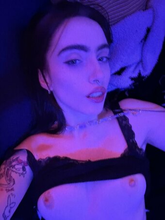 Anna Starr / brattynymph666 / xannastarrx Nude Leaks OnlyFans Photo 5