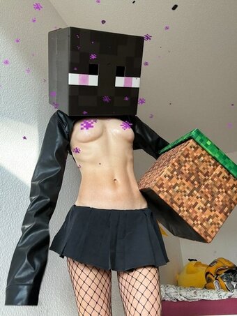 Anna Ullman Nude Leaks Photo 1