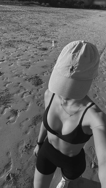 Annaauroraegger Nude Leaks Photo 16