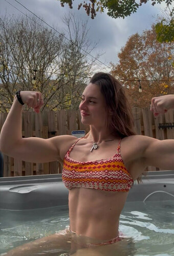 Annaherbert22 / Anna Herbert / Annacfit / annahebert22 Nude Leaks OnlyFans Photo 14