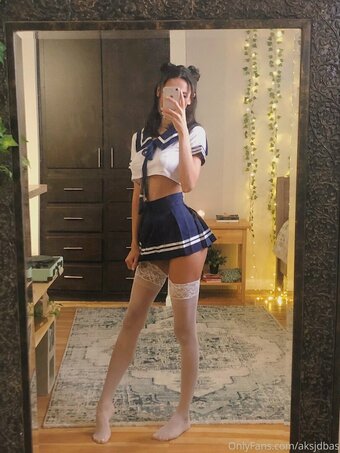 annaverse / annaversee Nude Leaks Photo 1