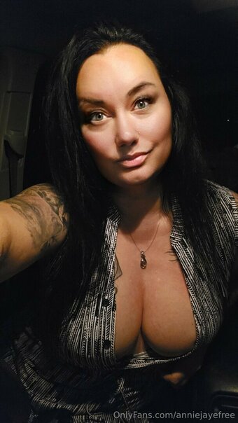 anniejayefree Nude Leaks Photo 10