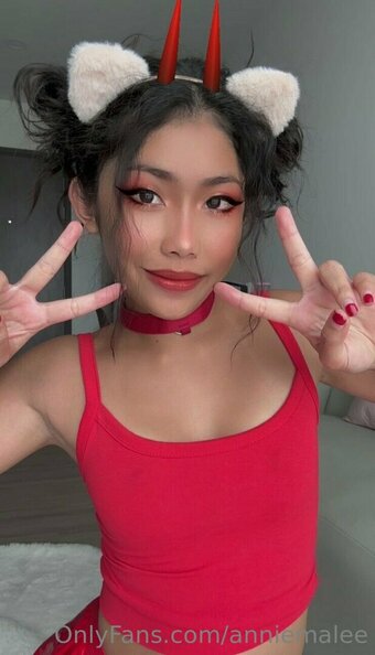 anniemalee Nude Leaks Photo 23