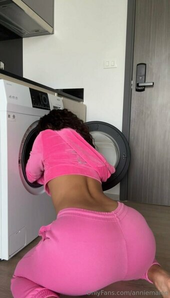 anniemalee Nude Leaks Photo 29