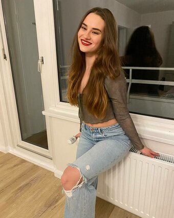 Annika Baecker / annieschka_fit Nude Leaks Photo 11