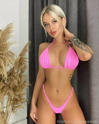 annpergibenko Nude Leaks OnlyFans Photo 4