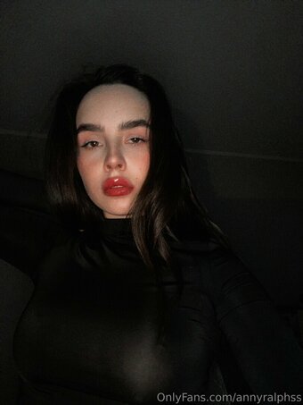 annyralphs Nude Leaks Photo 10
