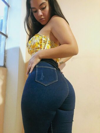 Ant.sofia / Antonella Torres Nude Leaks Photo 4