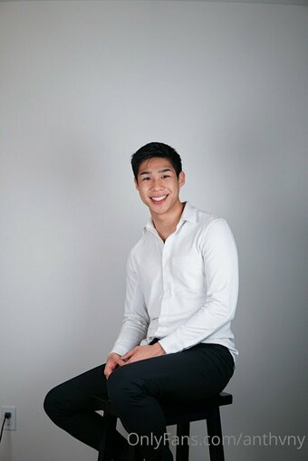 anthvny Nude Leaks Photo 1