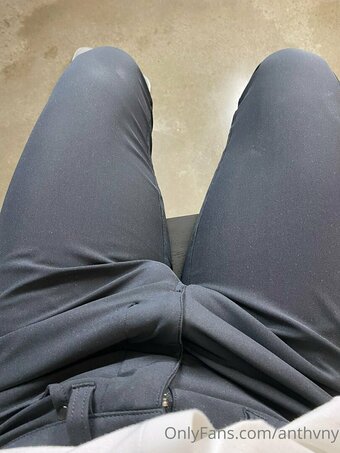 anthvny Nude Leaks Photo 4