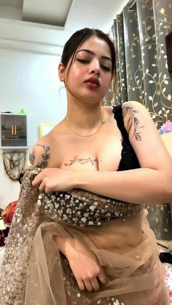 anushkasingh Nude Leaks Photo 5