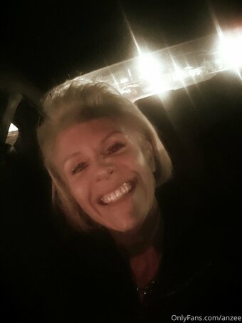 anzee Nude Leaks Photo 24